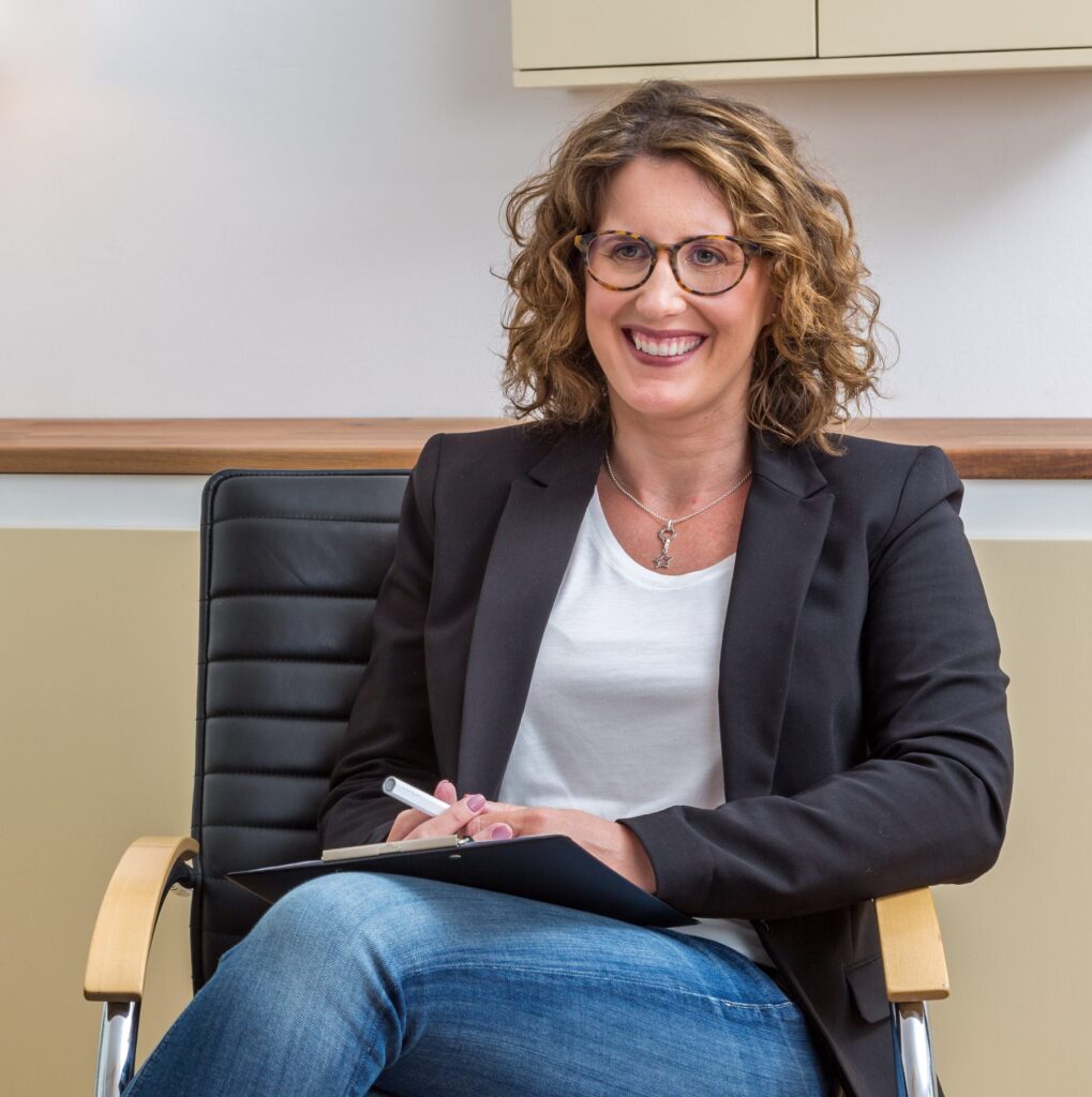 Susanne Volkert – systemische Supervisorin in Köln bei der Arbeit